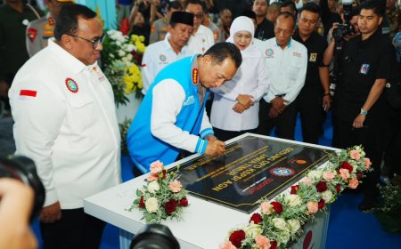 Kapolri Resmikan Gedung KSPSI AGN Jatim